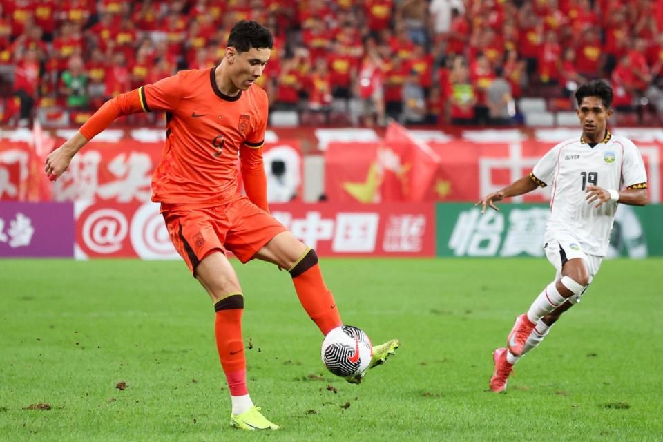 开云体育入口-拜合拉木为何2场3球？拼出来的机会，媒体人盛赞：不怯场不装大牌