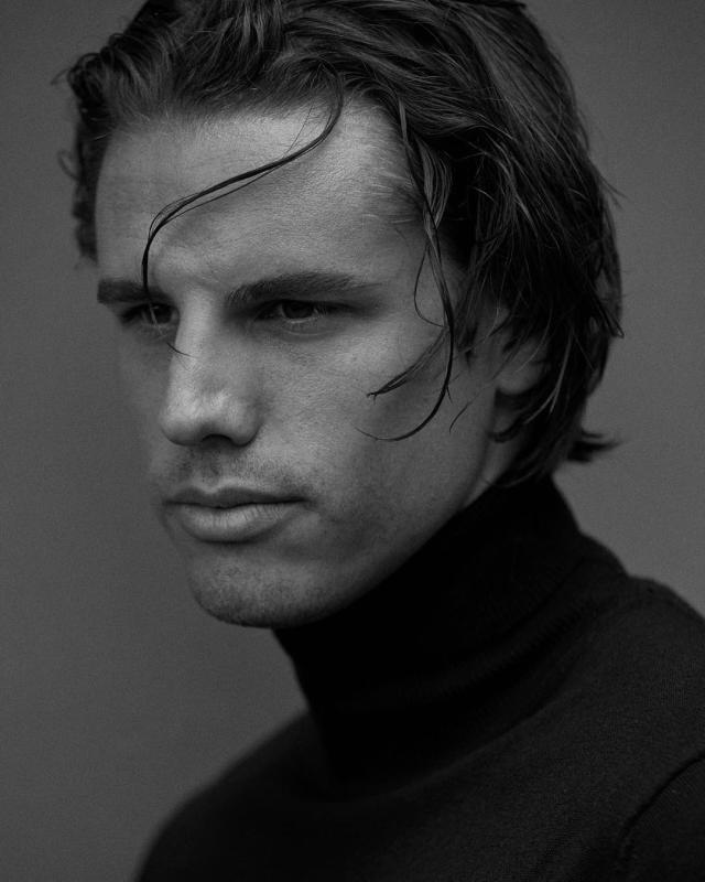 开云app-扑出姆巴佩点球 索默爱烹饪唱歌弹琴 脚下有活儿